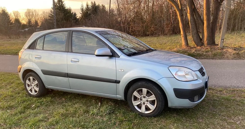 Kia Rio cena 7700 przebieg: 205000, rok produkcji 2007 z Czaplinek małe 137